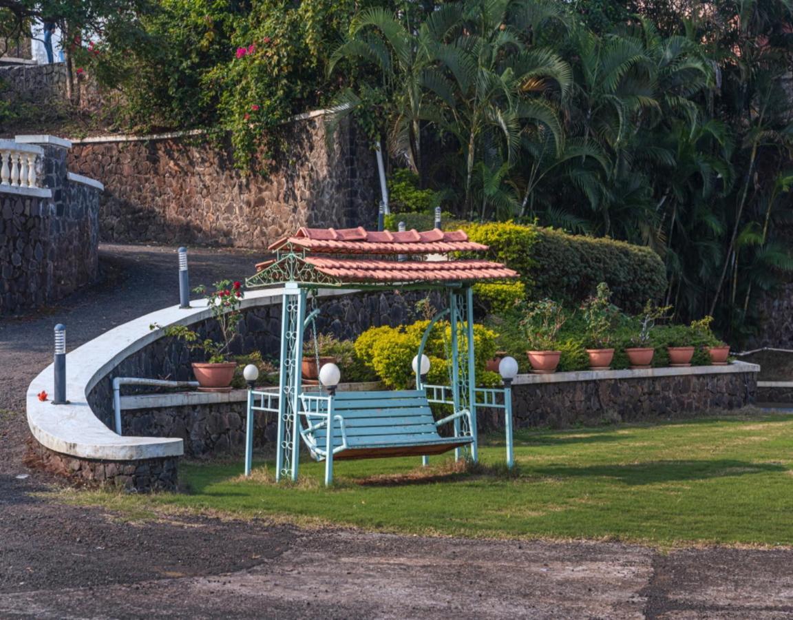 Saffronstays Aurelia, Panchgani - Balinese Villa With Breathtaking Valley Views Exterior photo